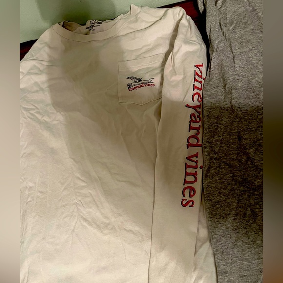 Vineyard Vines longsleeve shirt set - Picture 2 of 5